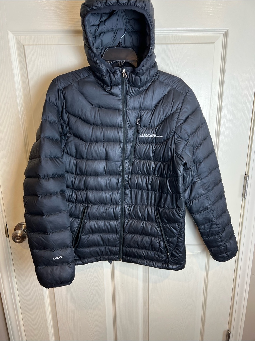 Eddie Bauer First Ascent EB800 Men’s Black Hooded Down Puffer Jacket small